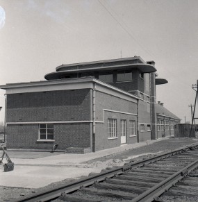 Saint-Ghislain - SNCB Z11150M (1).jpg